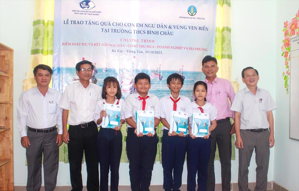 Tăng cường tuyên truyền sâu rộng về chống khai thác IUU